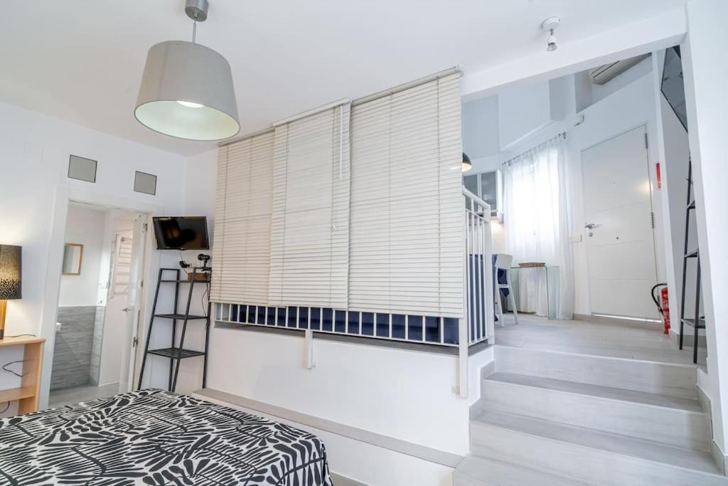 Appartamento Loft De Diseno Cerca De La Playa - El Palo Málaga Esterno foto