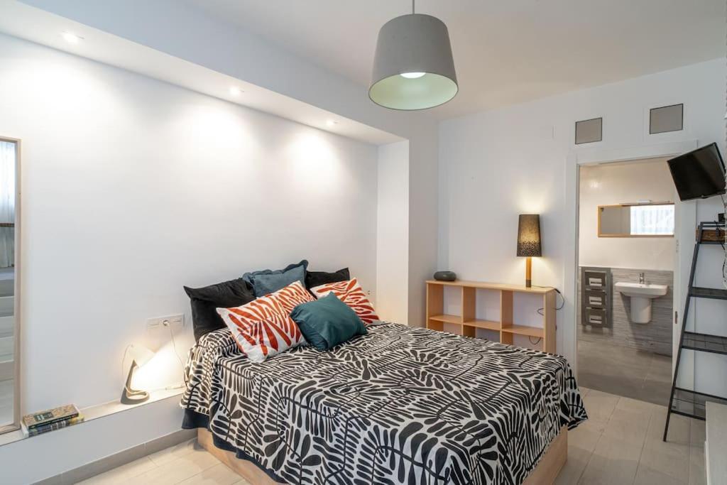 Appartamento Loft De Diseno Cerca De La Playa - El Palo Málaga Esterno foto